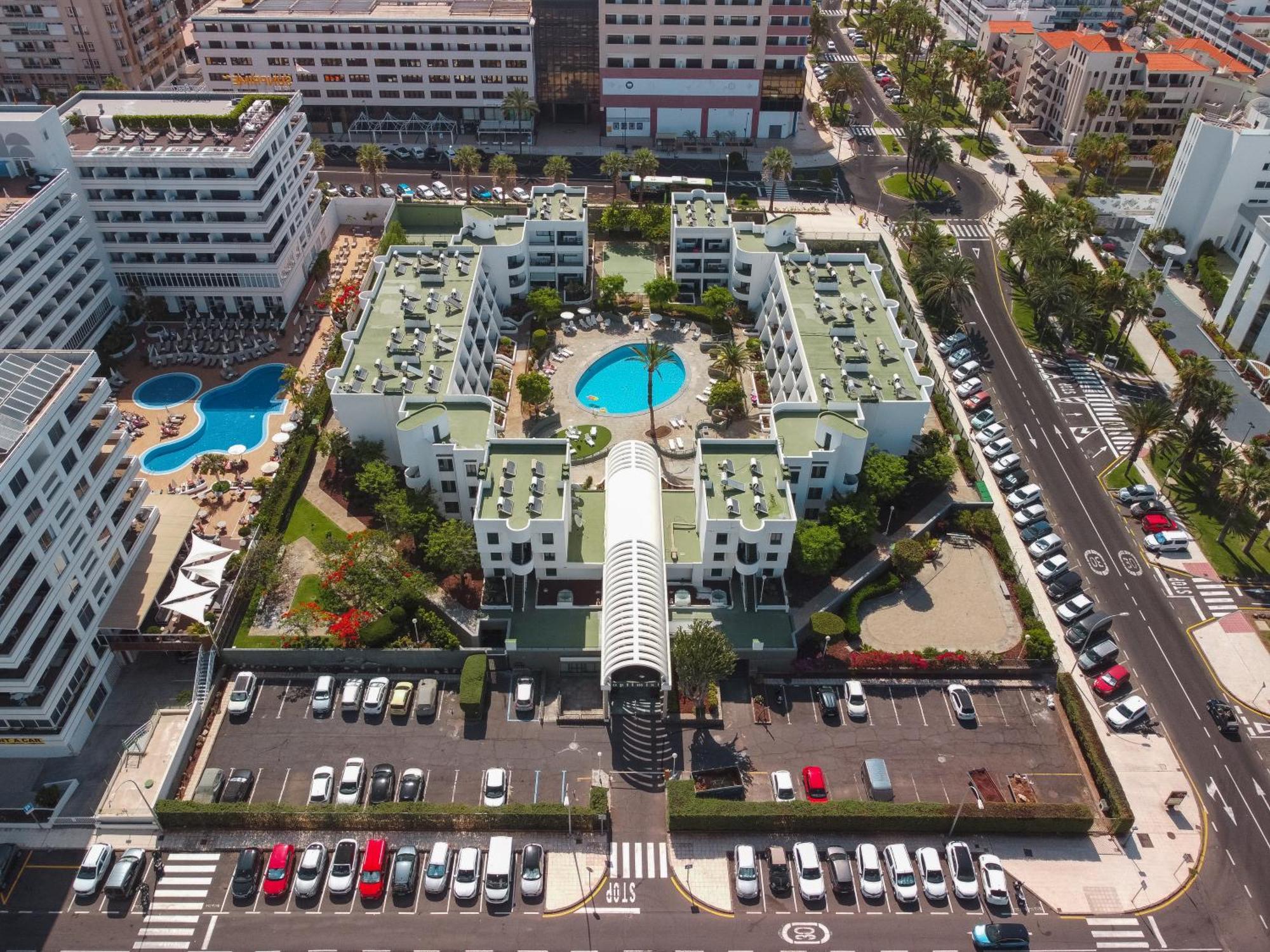 Go2Tenerife Apart Sira Family, Pool & Beach Playa de las Americas  Exterior foto